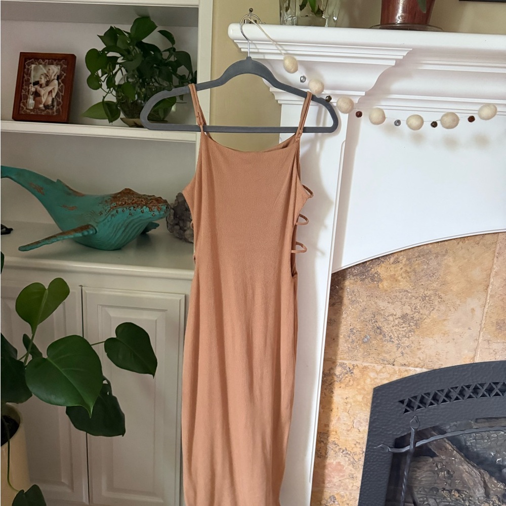 Women's Strappy Midi Dress in Peach